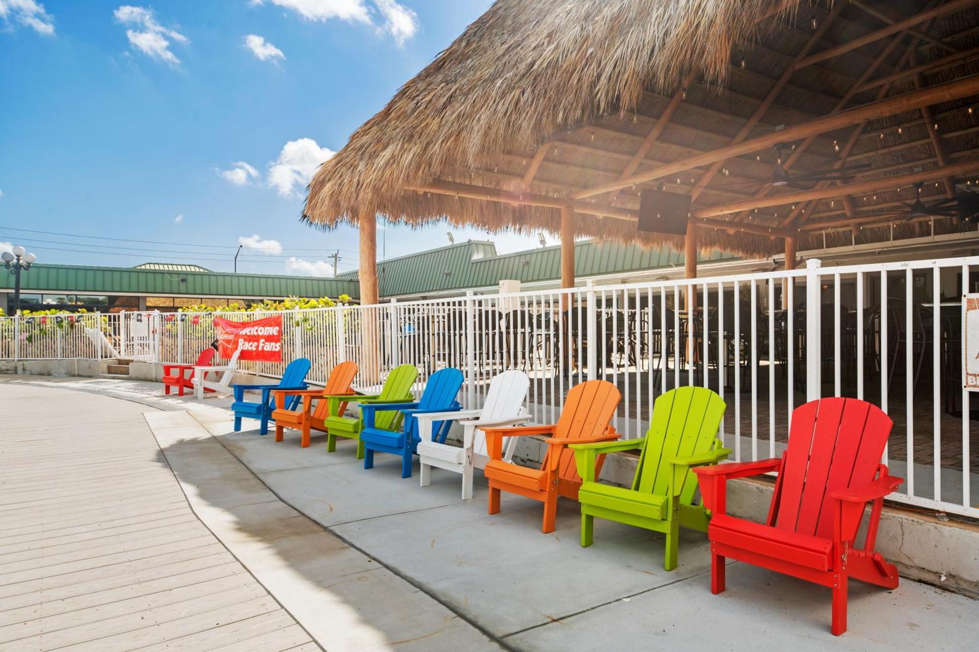 Bay Breeze Aparthotel South Bradenton Ngoại thất bức ảnh
